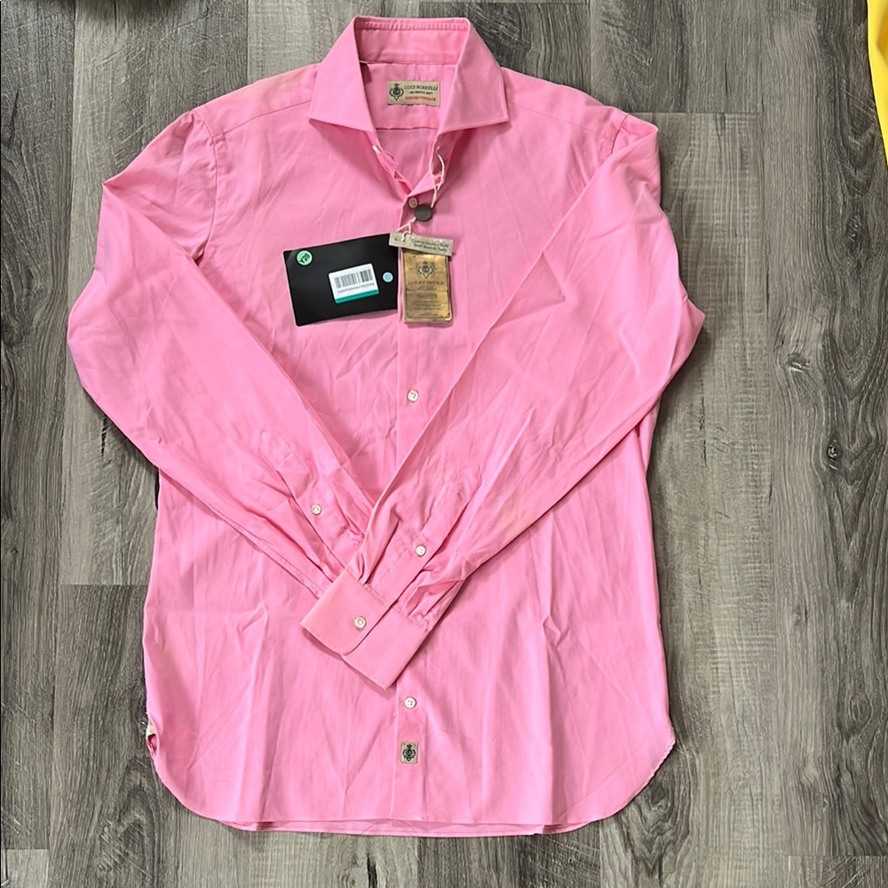 Classic Pink Dress Shirt with Long Sleeves